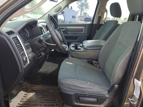2013 RAM 1500 SLT