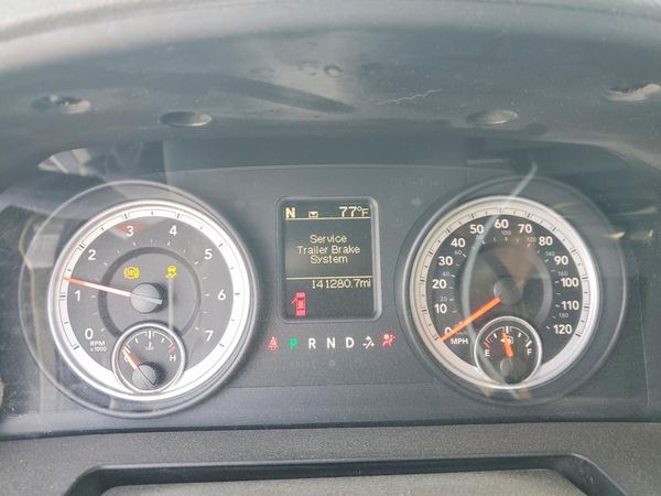 2013 RAM 1500 SLT