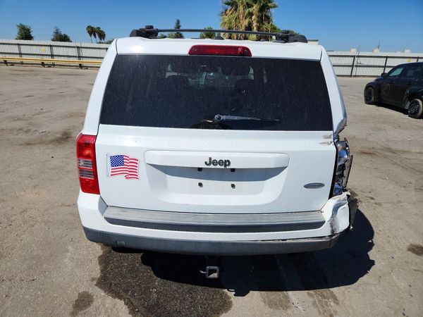 2014 JEEP PATRIOT Latitude