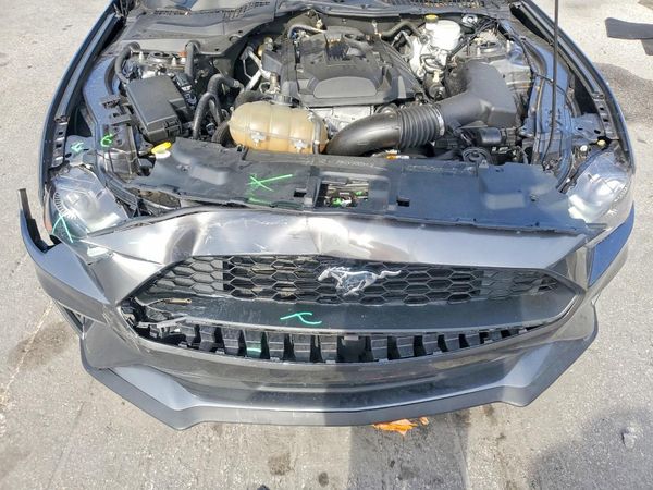 2018 FORD MUSTANG I4 Coupe