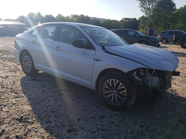 2019 VOLKSWAGEN JETTA SEL