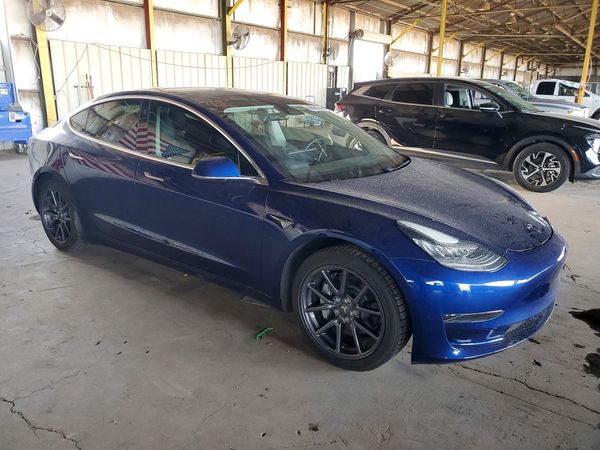 2020 TESLA MODEL 3 — Passenger 3/4