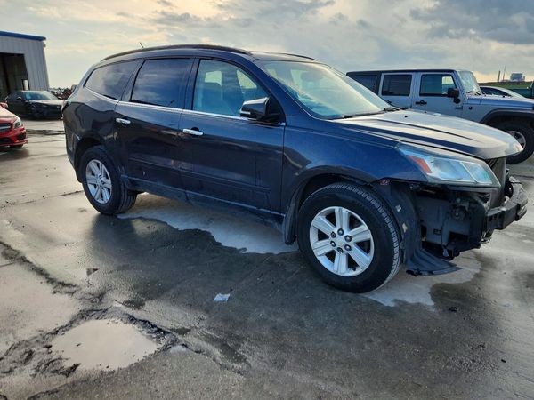 2014 CHEVROLET TRAVERSE 2LT
