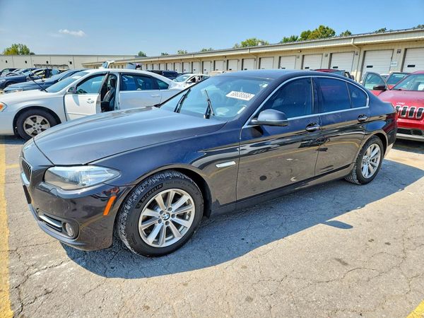 2016 BMW 528 — Front 3/4