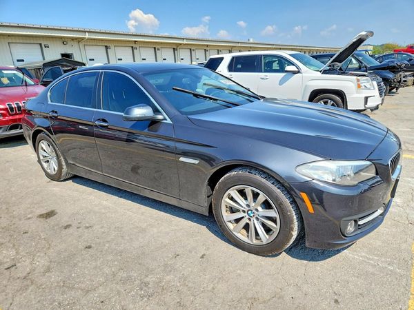 2016 BMW 528 — Passenger 3/4