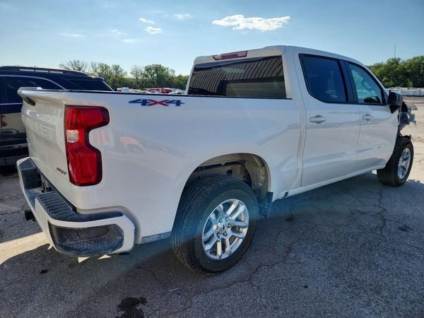 2026 CHEVROLET SILVERADO RST