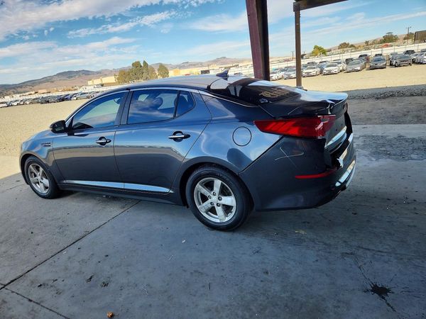 2015 KIA OPTIMA GL - Middle-low