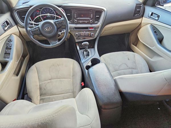 2015 KIA OPTIMA GL - Middle-low