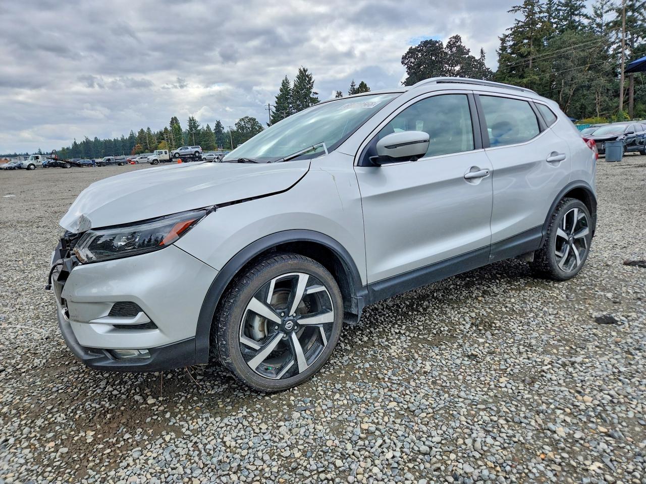 2022 NISSAN ROGUE SL