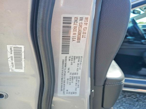 2021 DODGE DURANGO SXT