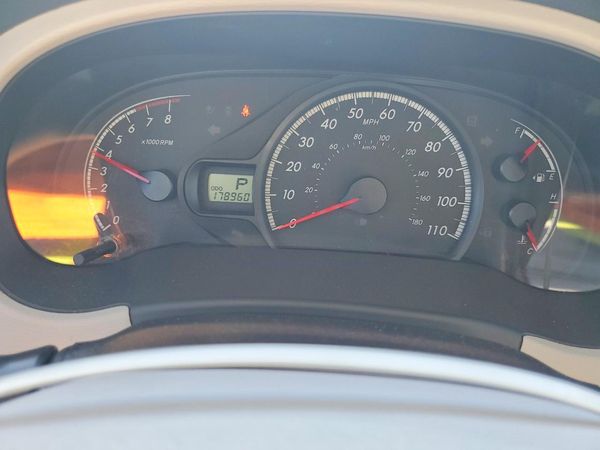 2014 TOYOTA SIENNA