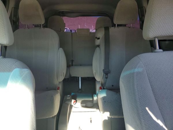 2014 TOYOTA SIENNA