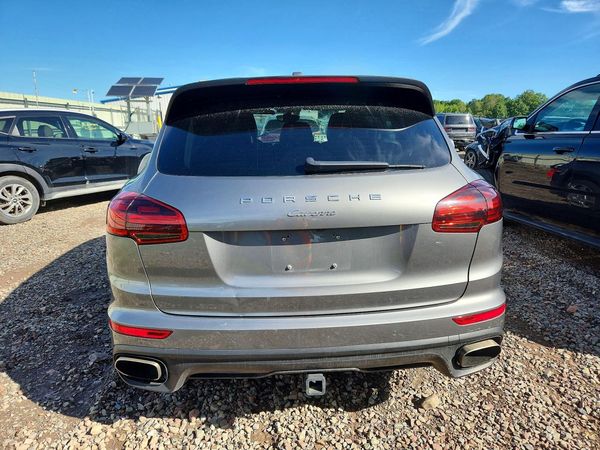 2017 PORSCHE CAYENNE — DIRR