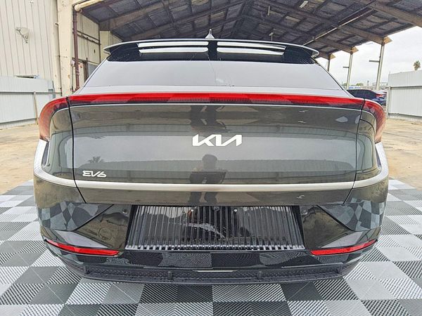 2023 KIA EV6 Light, Wind — DIRR