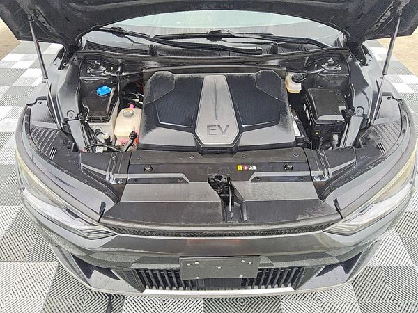 2023 KIA EV6 Light, Wind — Engine bay