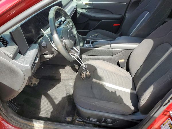 2024 HYUNDAI SONATA SEL w/ Convenience Pkg