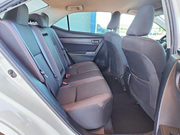 2017 TOYOTA COROLLA