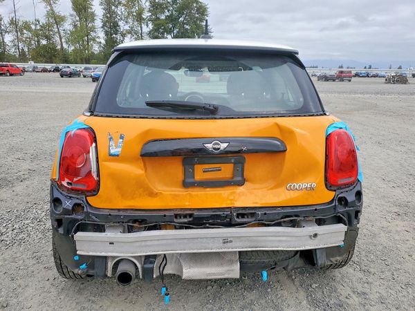 2017 MINI COOPER