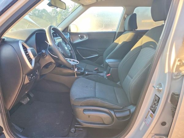 2020 KIA SOUL LX, S, X-Line — DENT