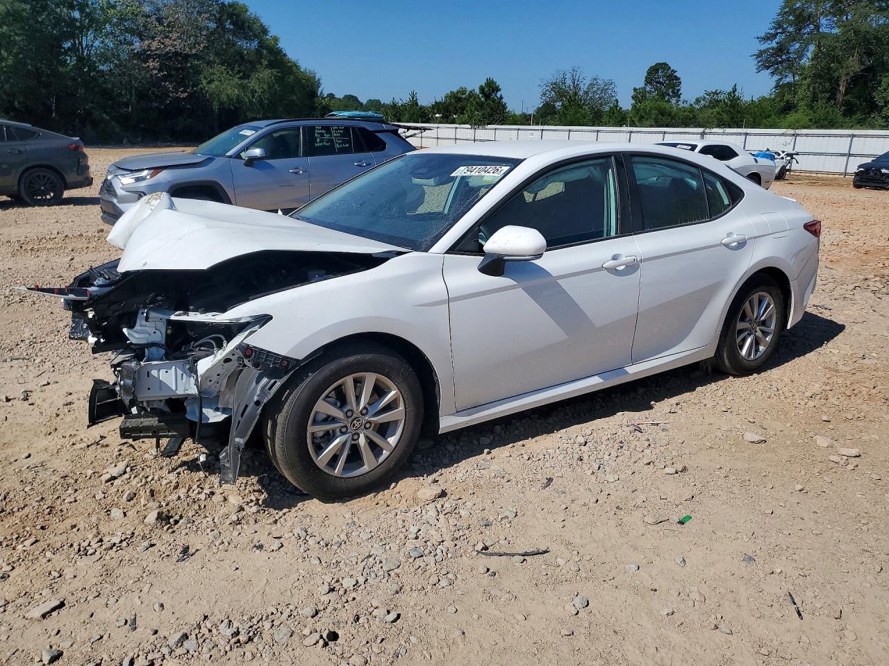 2026 TOYOTA CAMRY — Front 3/4