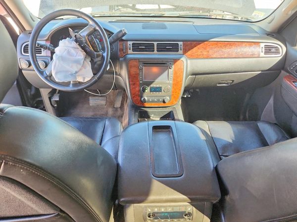 2012 CHEVROLET SUBURBAN LTZ — CKPT