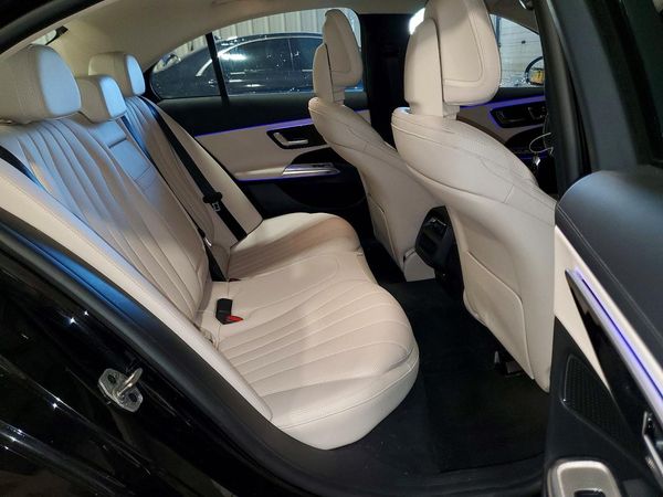 2025 MERCEDES-BENZ E E350 4MATIC