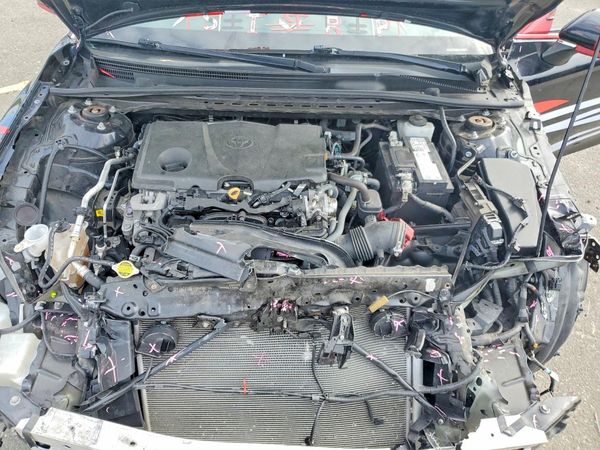 2021 TOYOTA CAMRY LE — Engine bay