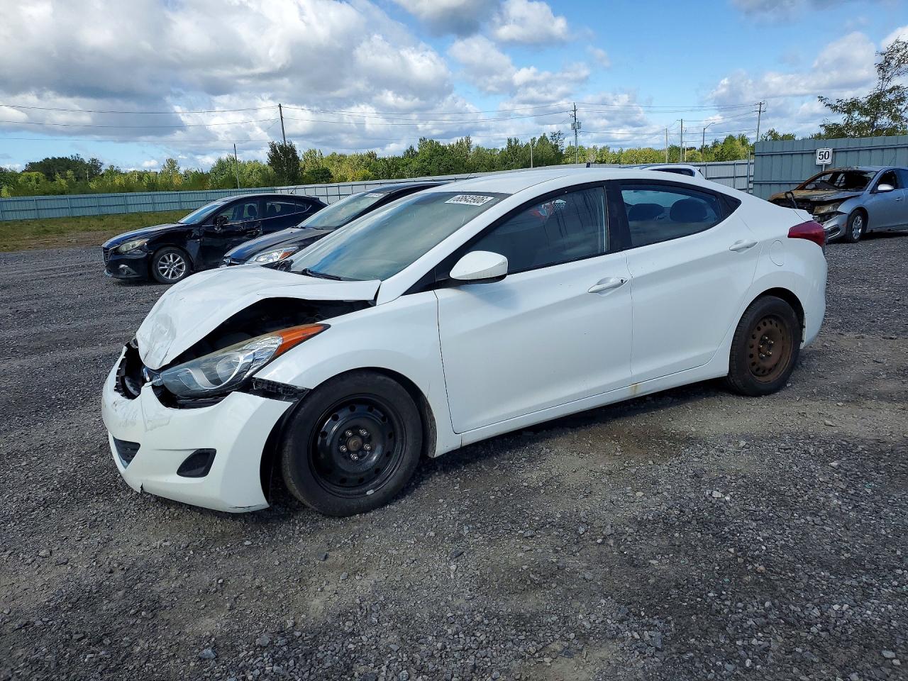 2013 HYUNDAI ELANTRA