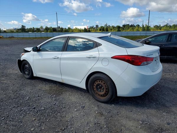 2013 HYUNDAI ELANTRA