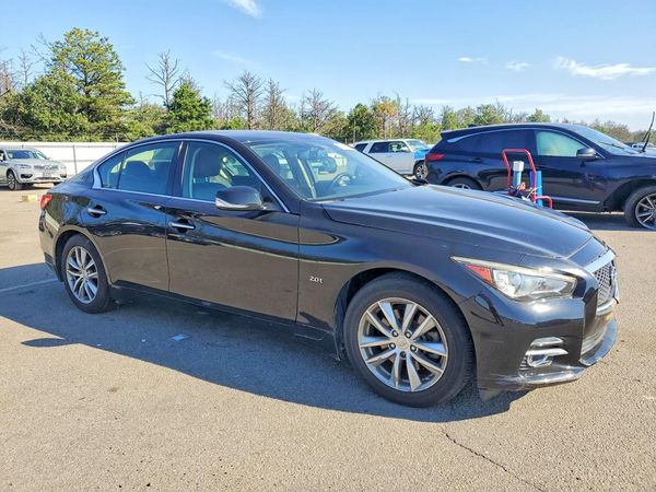 2017 INFINITI Q50