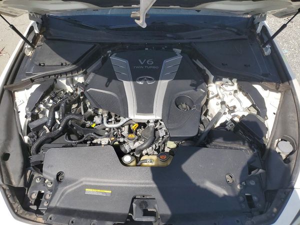 2017 INFINITI Q50