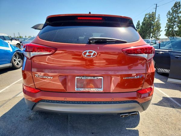 2016 HYUNDAI TUCSON