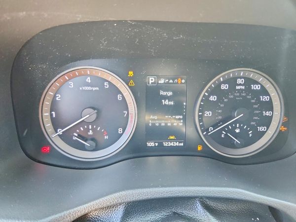 2016 HYUNDAI TUCSON
