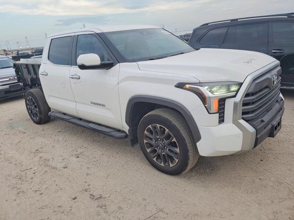 2026 TOYOTA TUNDRA — Passenger 3/4
