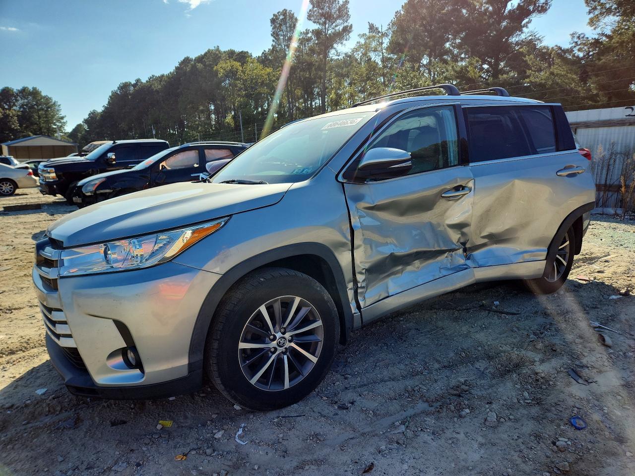 2018 TOYOTA HIGHLANDER SE/XLE