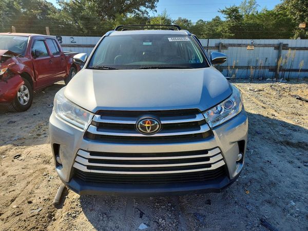 2018 TOYOTA HIGHLANDER SE/XLE