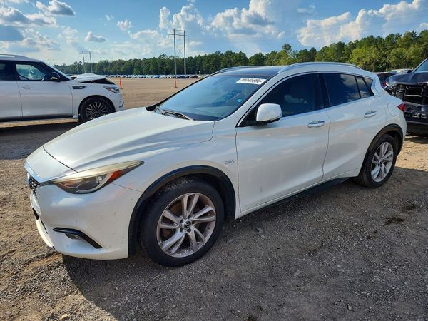 2018 INFINITI QX30
