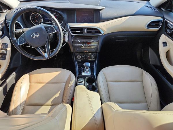 2018 INFINITI QX30