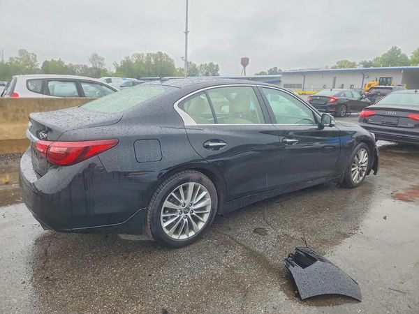 2018 INFINITI Q50