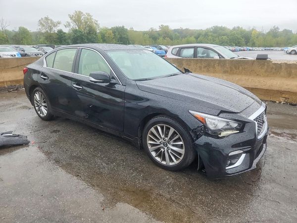 2018 INFINITI Q50