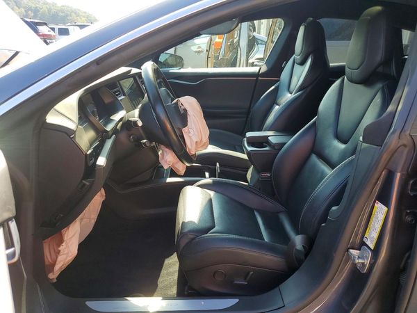 2019 TESLA MODEL S — DENT