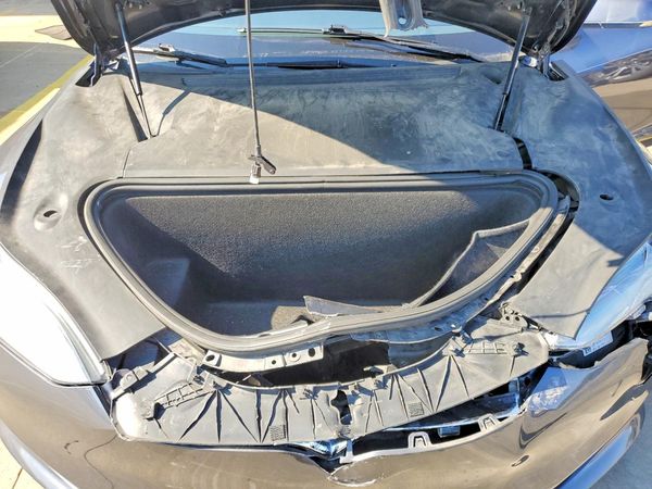 2019 TESLA MODEL S — Engine bay