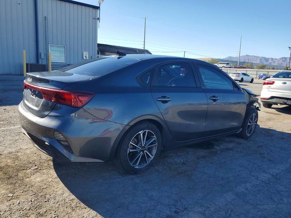 2022 KIA FORTE FE, LXS