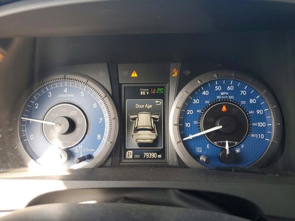 2018 TOYOTA SIENNA