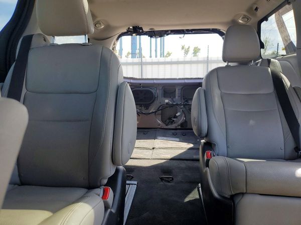 2018 TOYOTA SIENNA