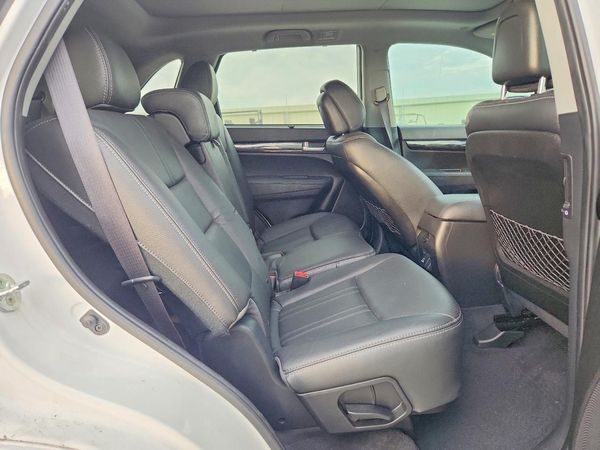 2015 KIA SORENTO TOP