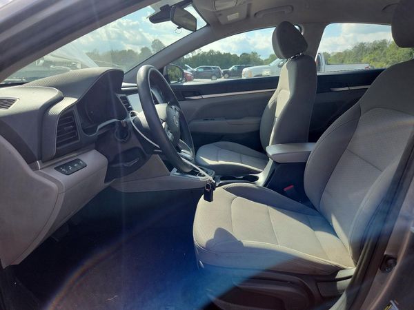 2019 HYUNDAI ELANTRA — DENT