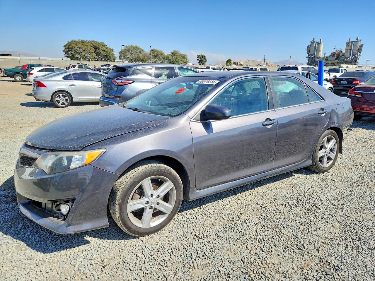 2014 TOYOTA CAMRY