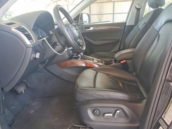 2016 AUDI Q5 quattro Premium Plus