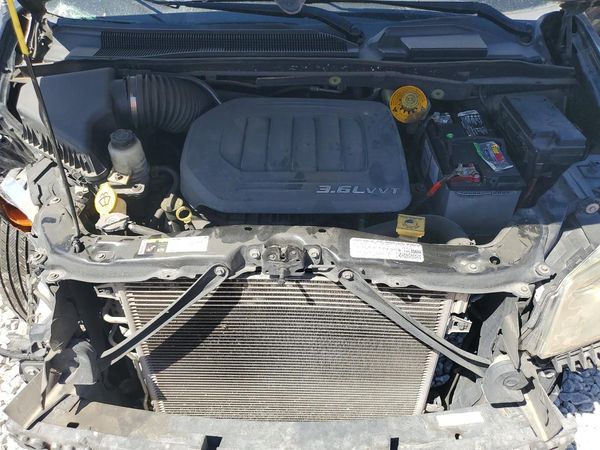 2014 DODGE GRAND CARAVAN SE